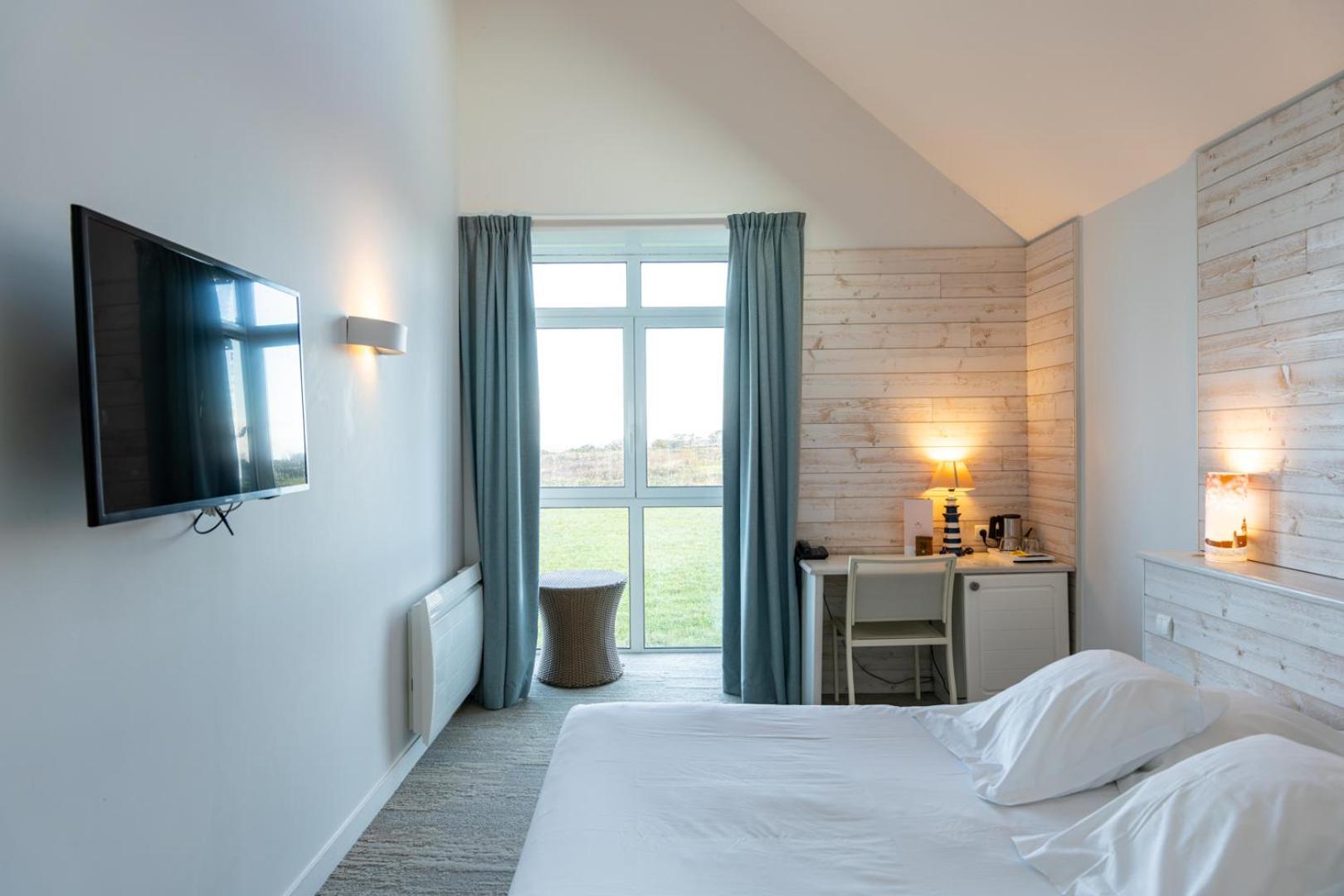 Logis Hotel Vent D'Iroise Plougonvelin Εξωτερικό φωτογραφία