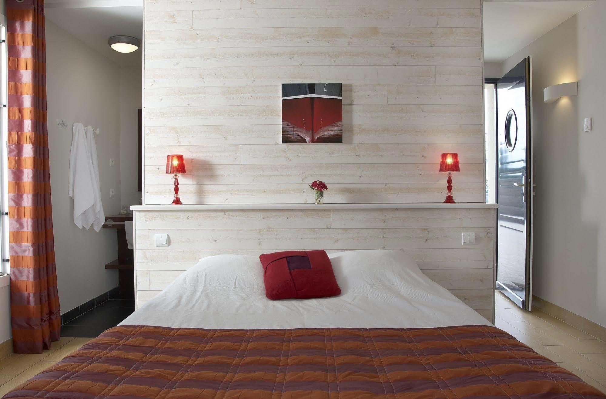 Logis Hotel Vent D'Iroise Plougonvelin Εξωτερικό φωτογραφία